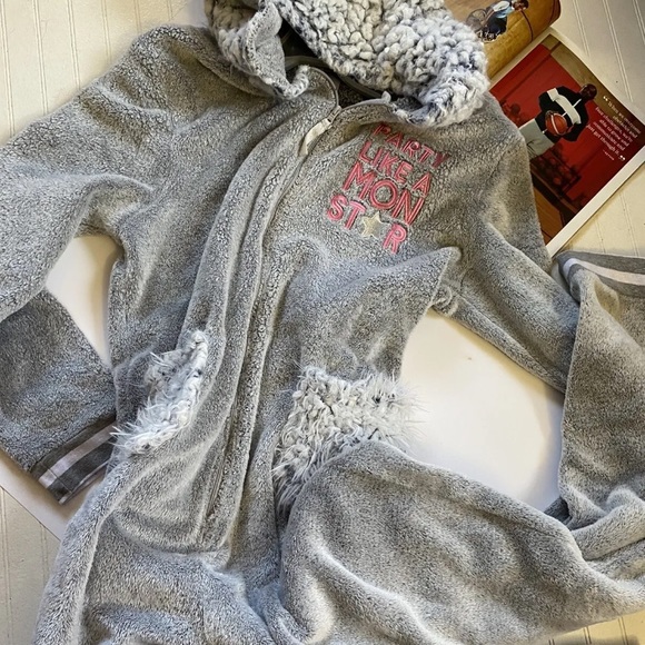 Plush onesies Party like a mon star Secret treasure fleece overall xL hooded - Picture 3 of 5